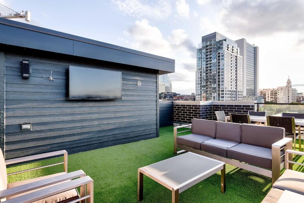 Breathtaking Downtown Penthouse A - Sleeps 11 Chicago Exterior foto